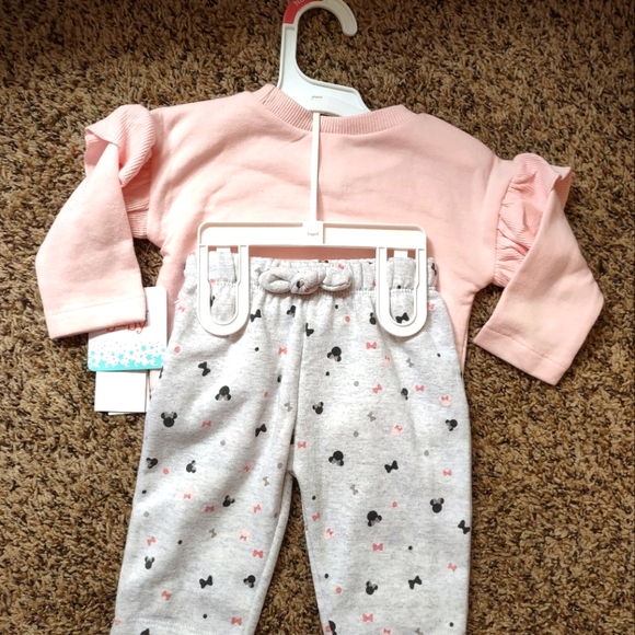 NWT Minnie Mouse Fleece Pullover & Jogger Set - Picture 2 of 3